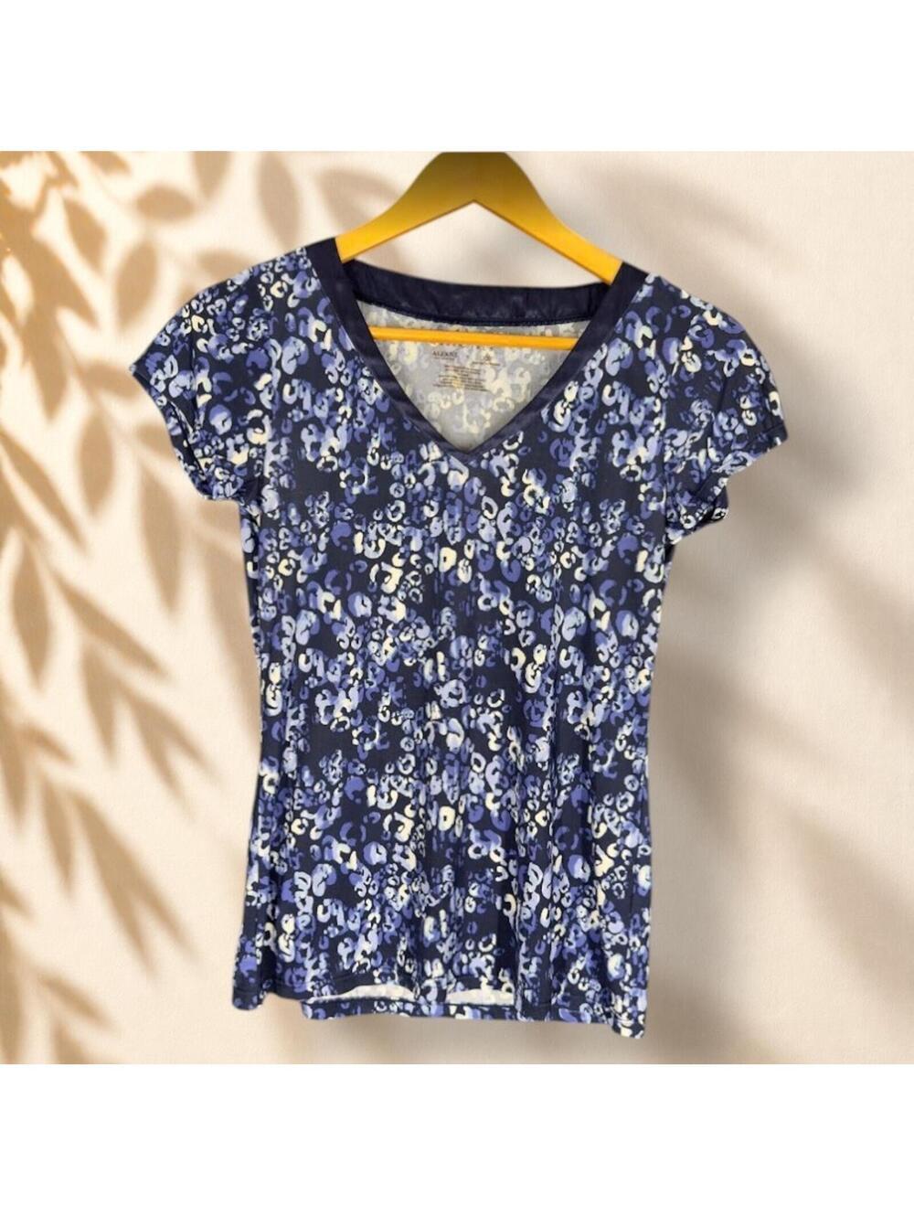 Alfani Pajama Top Women XS Blue Animal Print V-Neck Short Sleeve Intimates